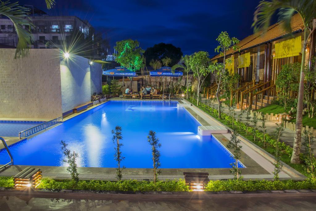 Dong Xuan Hong Hotel Phu Quoc Exterior photo