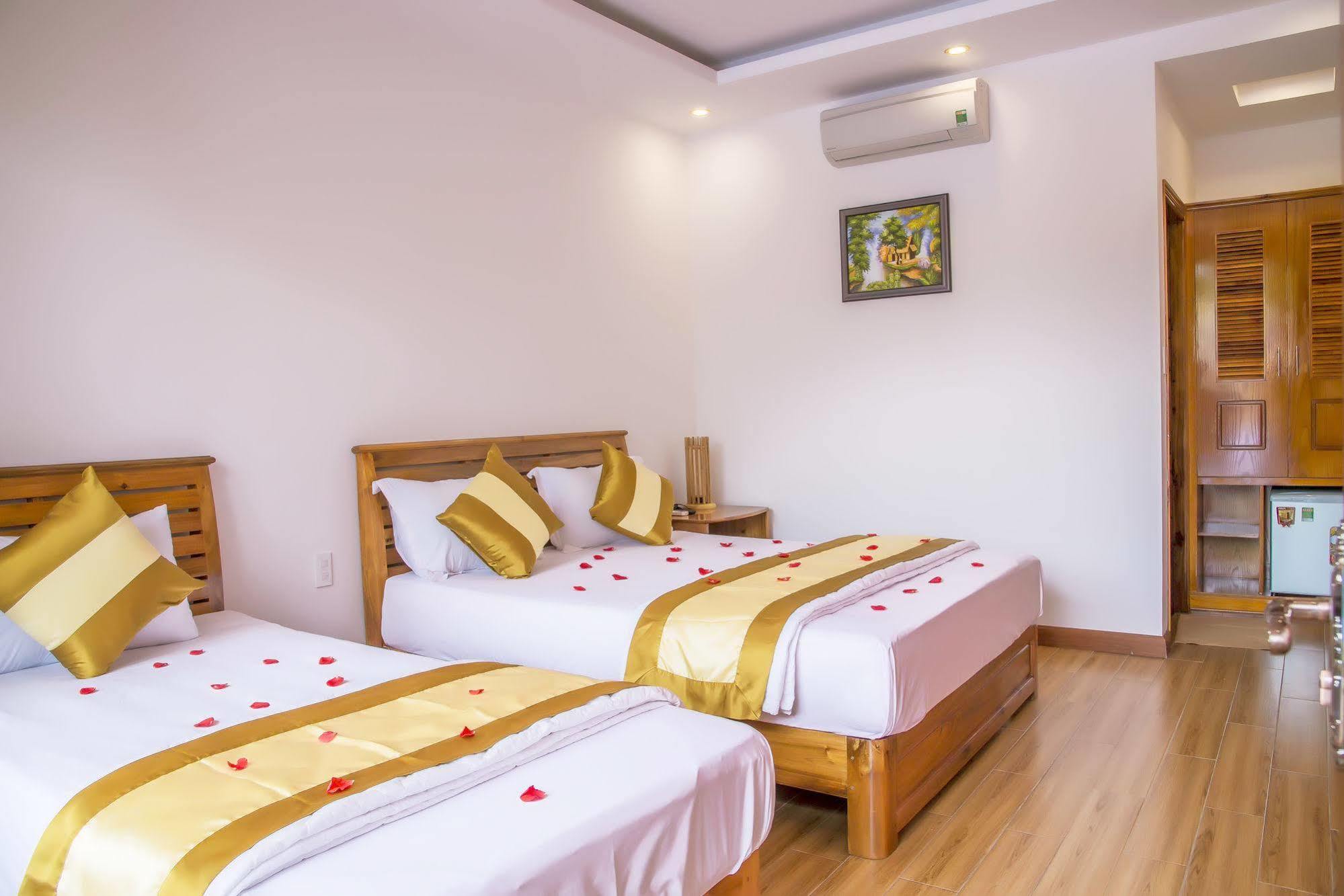 Dong Xuan Hong Hotel Phu Quoc Exterior photo